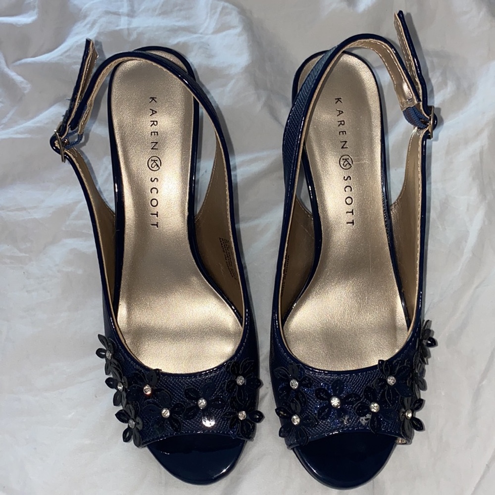 karen scott heels